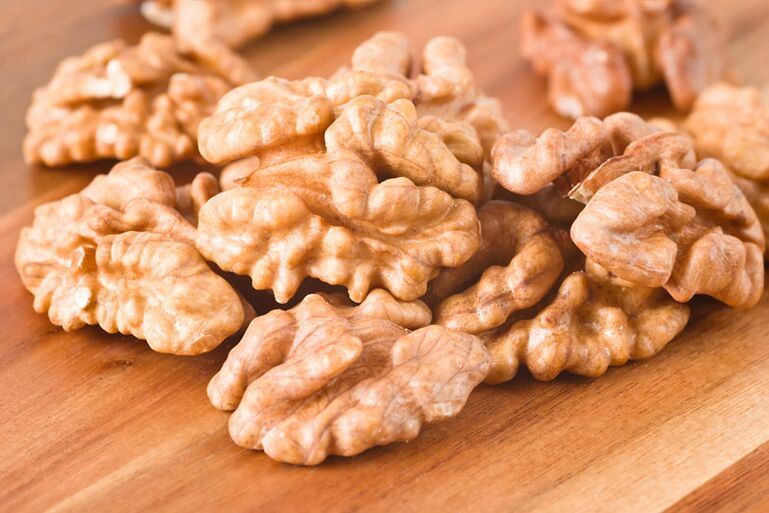 nueces contra las lombrices